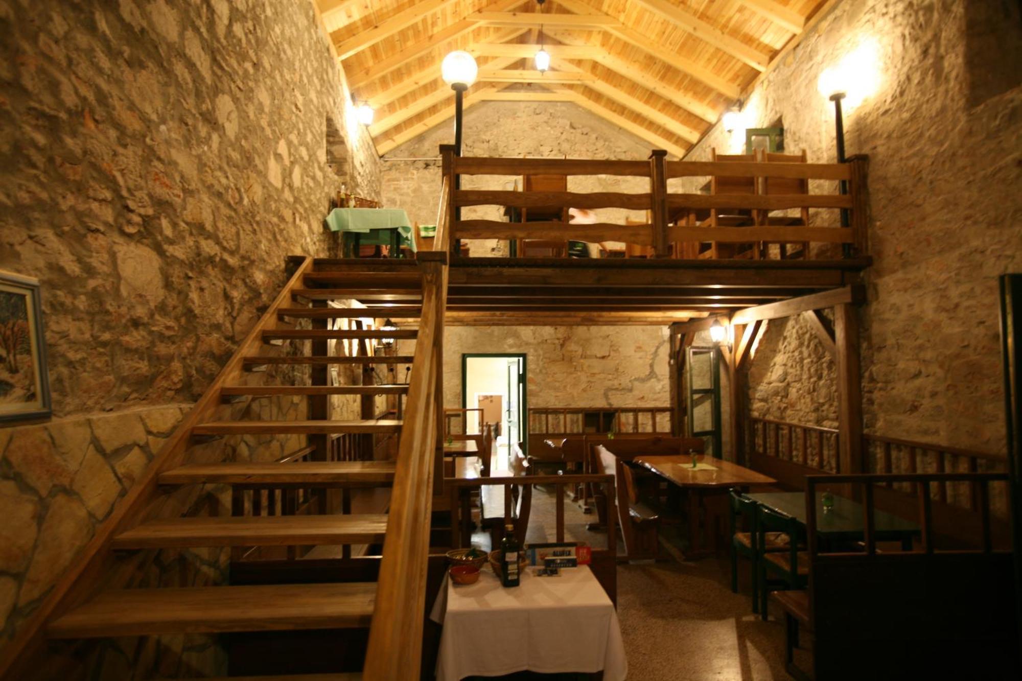 Hotel Sali Exterior foto